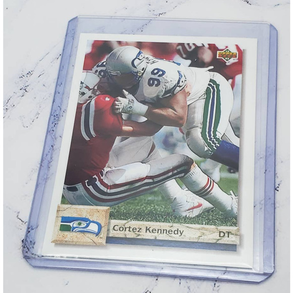 1992 Upper Deck #495 Cortez Kennedy Seattle Seahawks - Picture 3 of 4